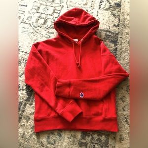 Women’s size small brand new champion hoodie